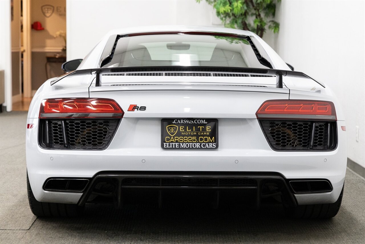 2017 Audi R8 5.2 Plus quattro - Photo 4 - Concord, CA 94520