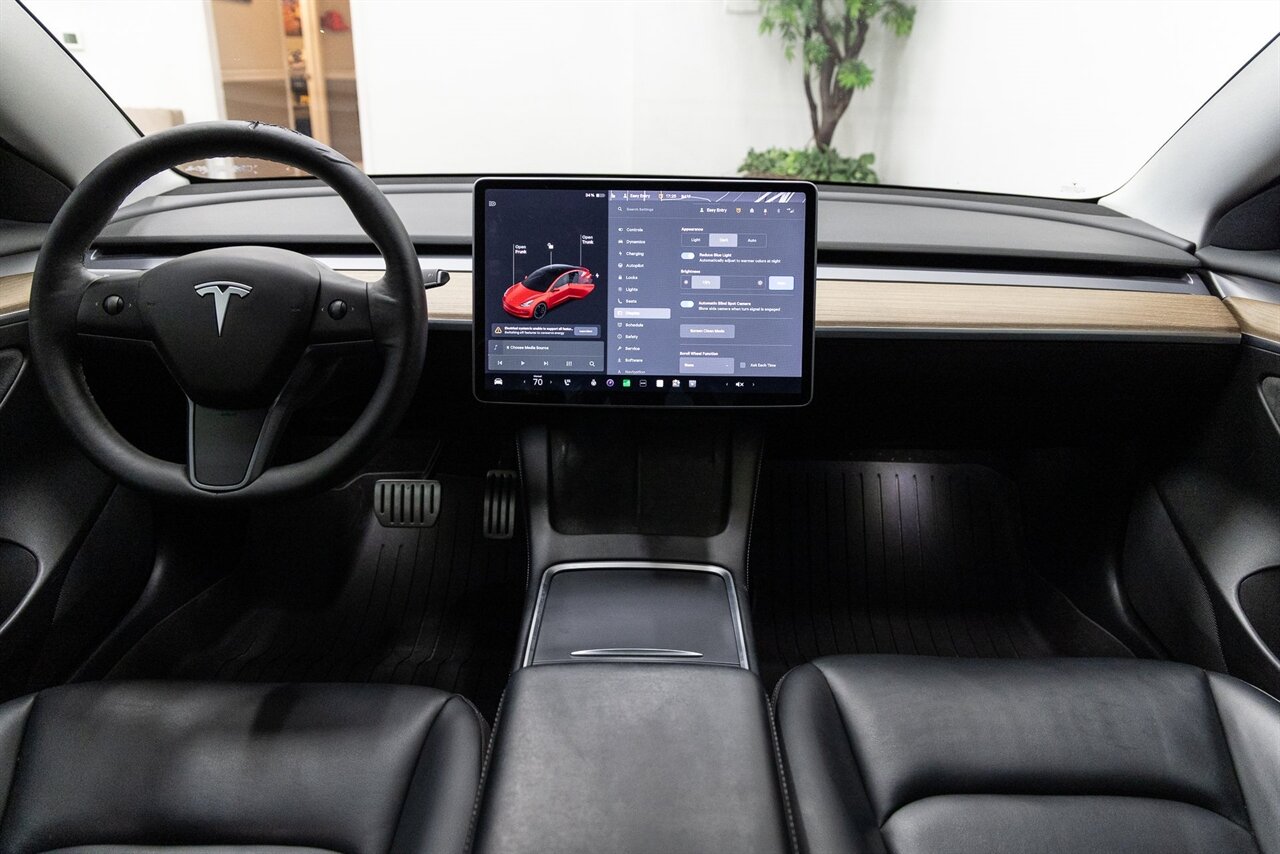 2021 Tesla Model 3 Performance - Photo 5 - Concord, CA 94520