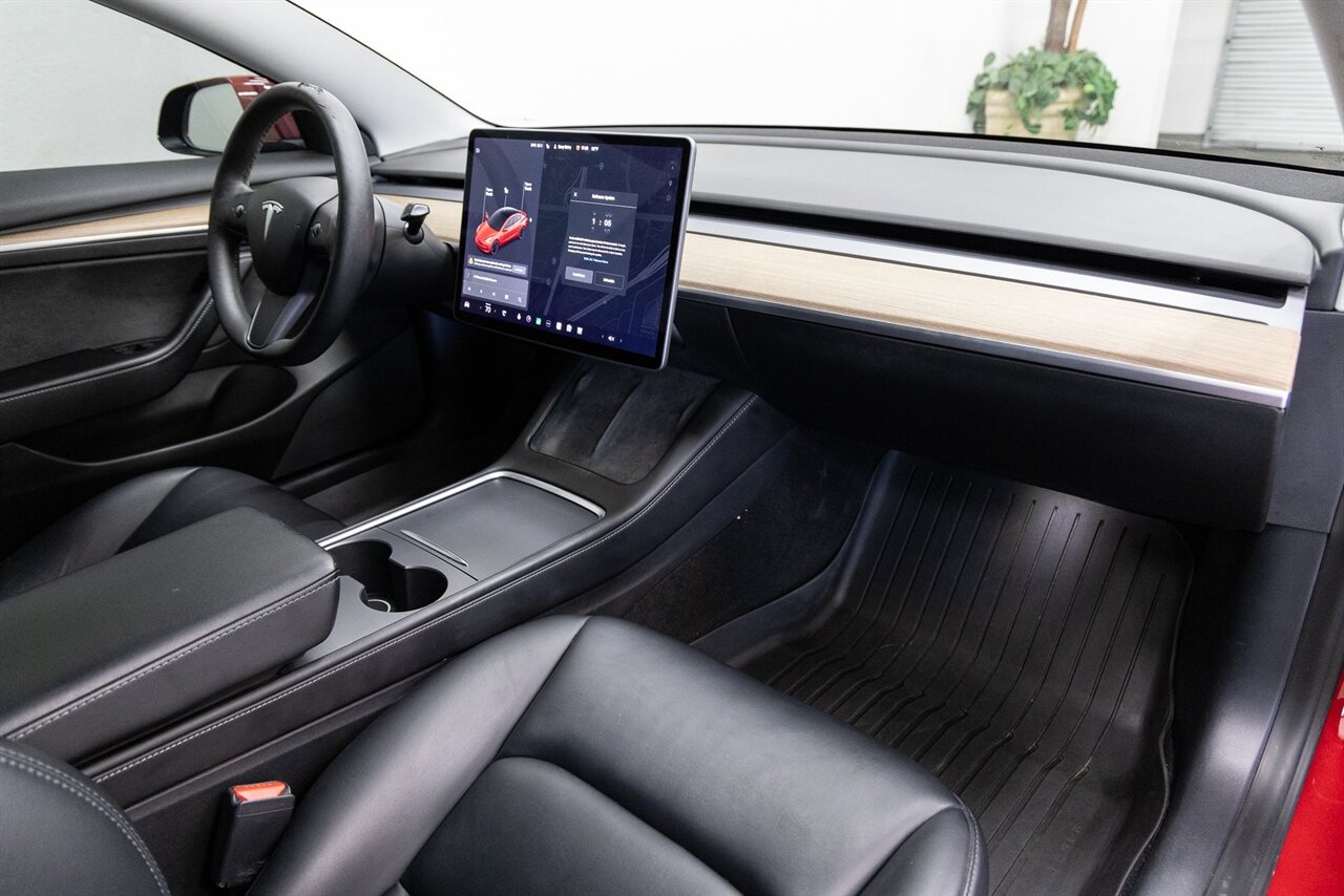 2021 Tesla Model 3 Performance - Photo 13 - Concord, CA 94520