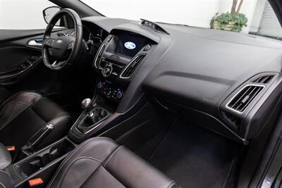 2016 Ford Focus ST - Photo 13 - Concord, CA 94520