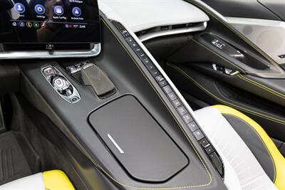 2022 Chevrolet Corvette Stingray 3LT   - Photo 18 - Concord, CA 94520