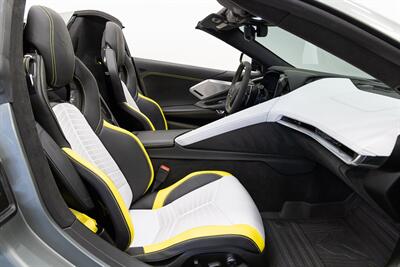 2022 Chevrolet Corvette Stingray 3LT   - Photo 13 - Concord, CA 94520