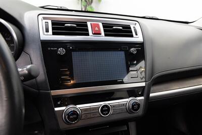 2015 Subaru Outback 2.5i Limited   - Photo 19 - Concord, CA 94520