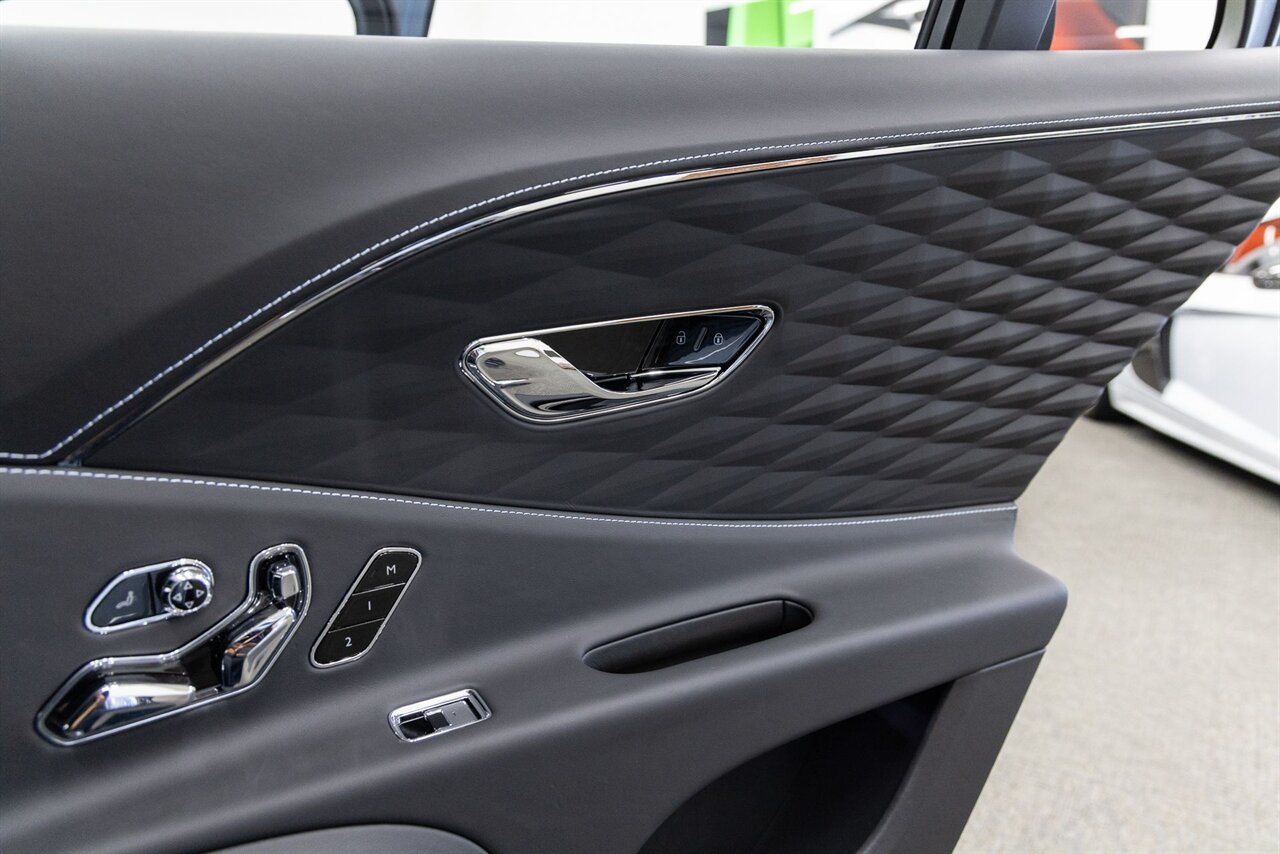 2024 Bentley Flying Spur S - Photo 20 - Concord, CA 94520
