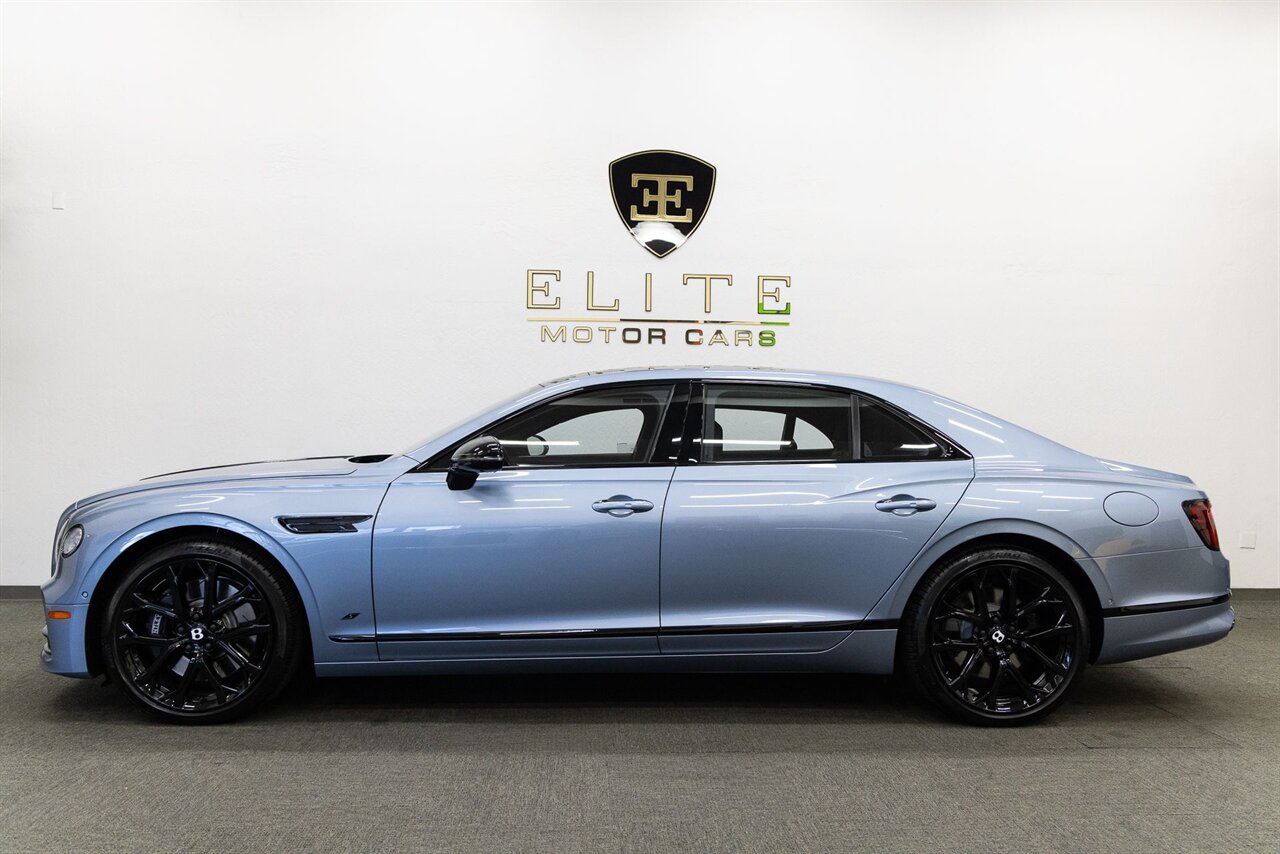 2024 Bentley Flying Spur S - Photo 2 - Concord, CA 94520