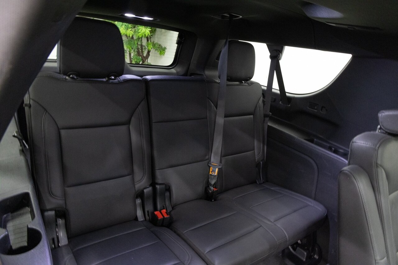 2023 Chevrolet Suburban Z71 - Photo 22 - Concord, CA 94520