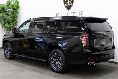 2023 Chevrolet Suburban Z71   - Photo 3 - Concord, CA 94520