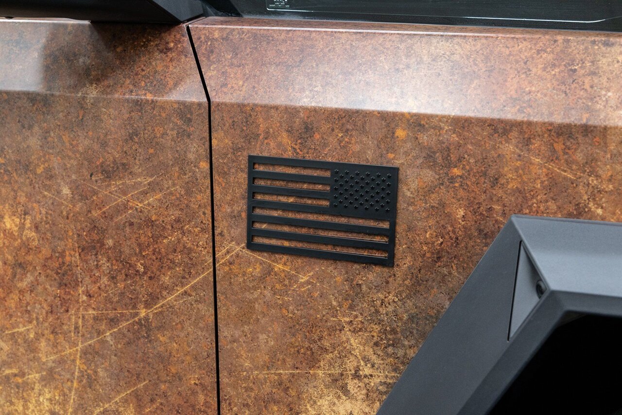 2025 Tesla Cybertruck Cyberbeast - Photo 22 - Concord, CA 94520