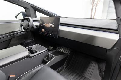 2025 Tesla Cybertruck Cyberbeast - Photo 13 - Concord, CA 94520