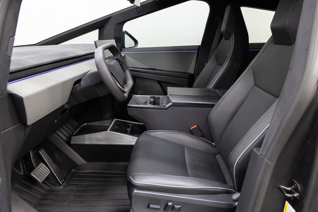 2025 Tesla Cybertruck Cyberbeast - Photo 7 - Concord, CA 94520