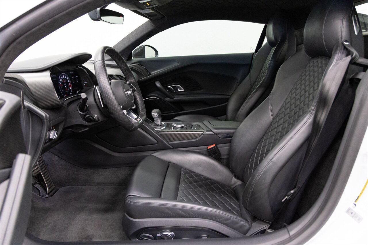 2017 Audi R8 5.2 Plus quattro - Photo 6 - Concord, CA 94520