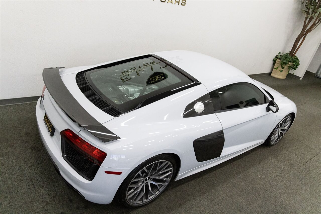 2017 Audi R8 5.2 Plus quattro - Photo 23 - Concord, CA 94520