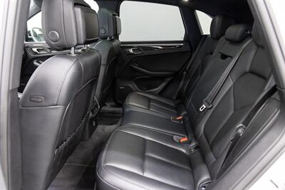 2020 Porsche Macan S   - Photo 8 - Concord, CA 94520