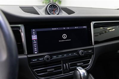 2020 Porsche Macan S   - Photo 19 - Concord, CA 94520