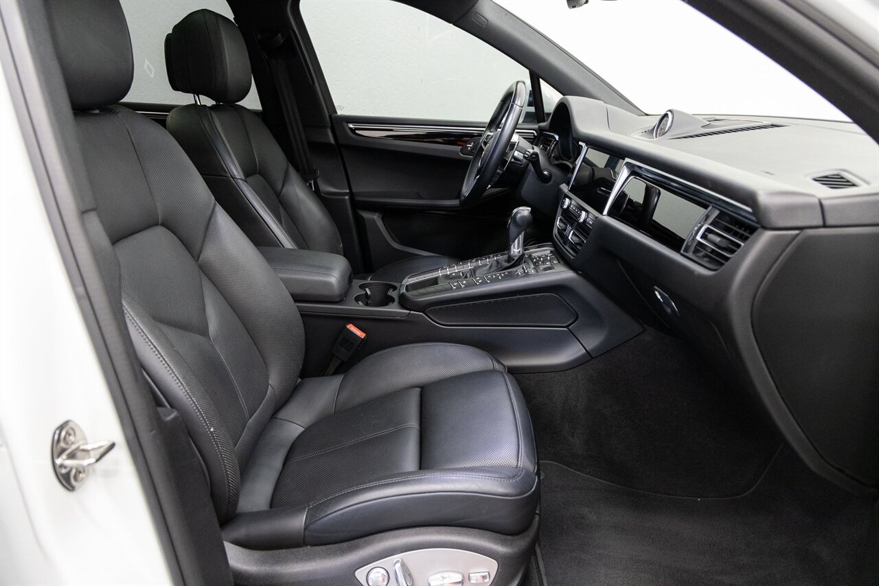 2020 Porsche Macan S - Photo 14 - Concord, CA 94520