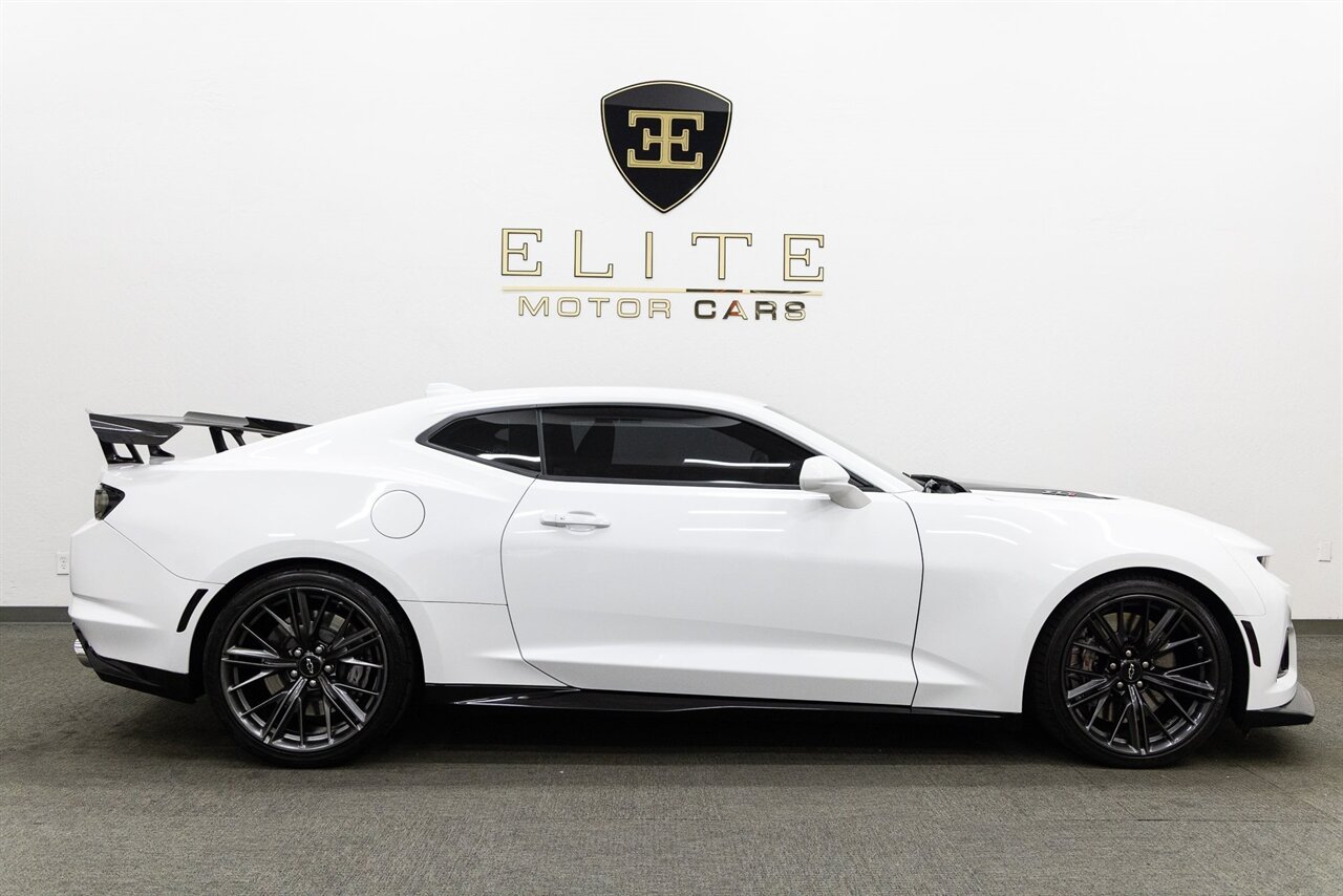 2020 Chevrolet Camaro ZL1 - Photo 10 - Concord, CA 94520