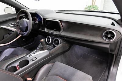 2020 Chevrolet Camaro ZL1 - Photo 13 - Concord, CA 94520