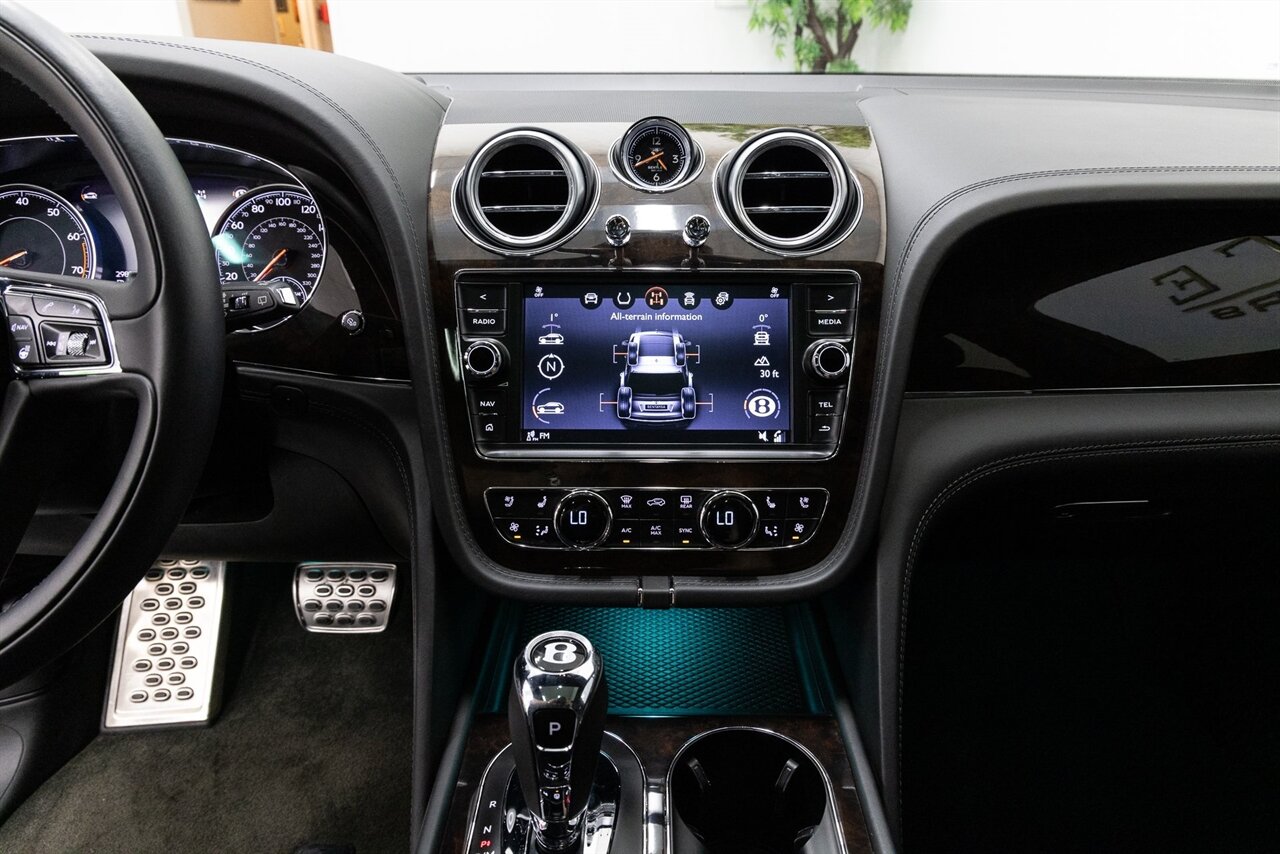 2018 Bentley Bentayga W12 - Photo 18 - Concord, CA 94520