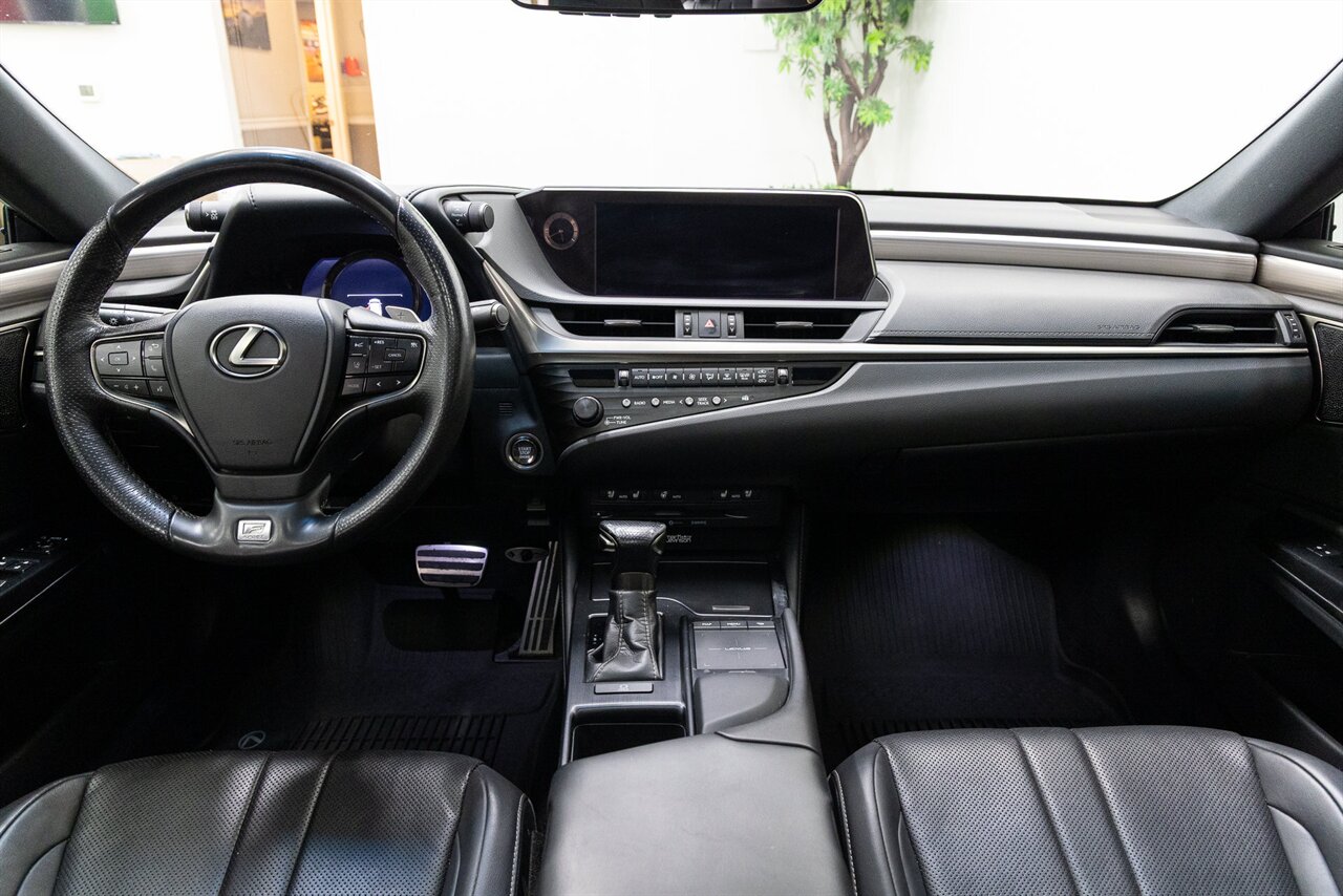 2020 Lexus ES 350 350 F Sport - Photo 5 - Concord, CA 94520