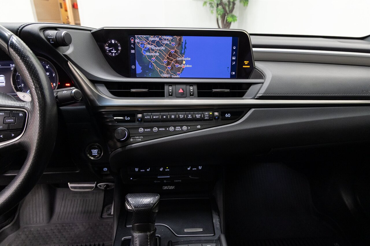 2020 Lexus ES 350 350 F Sport - Photo 18 - Concord, CA 94520