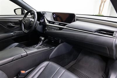 2020 Lexus ES 350 350 F Sport - Photo 13 - Concord, CA 94520