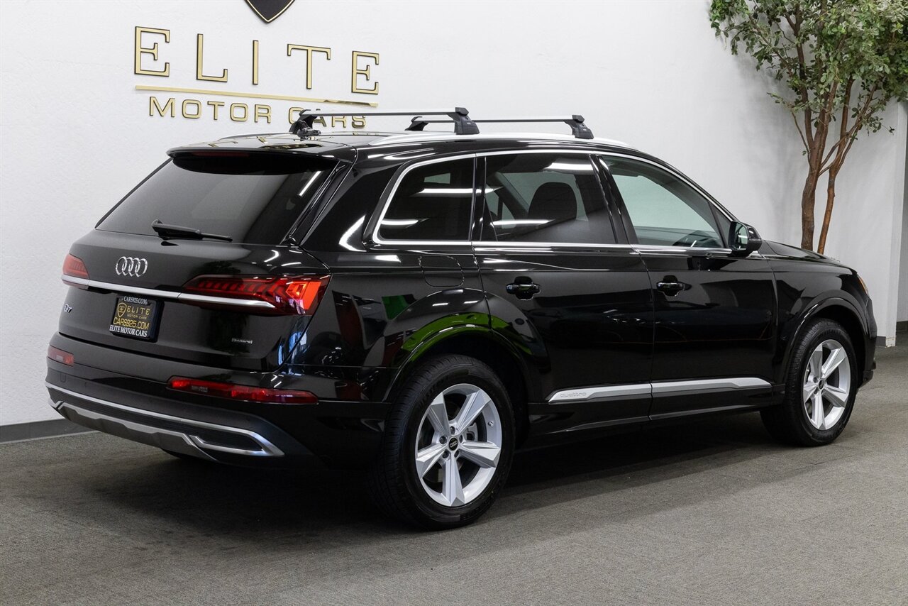 2022 Audi Q7 55 Premium quattro - Photo 11 - Concord, CA 94520