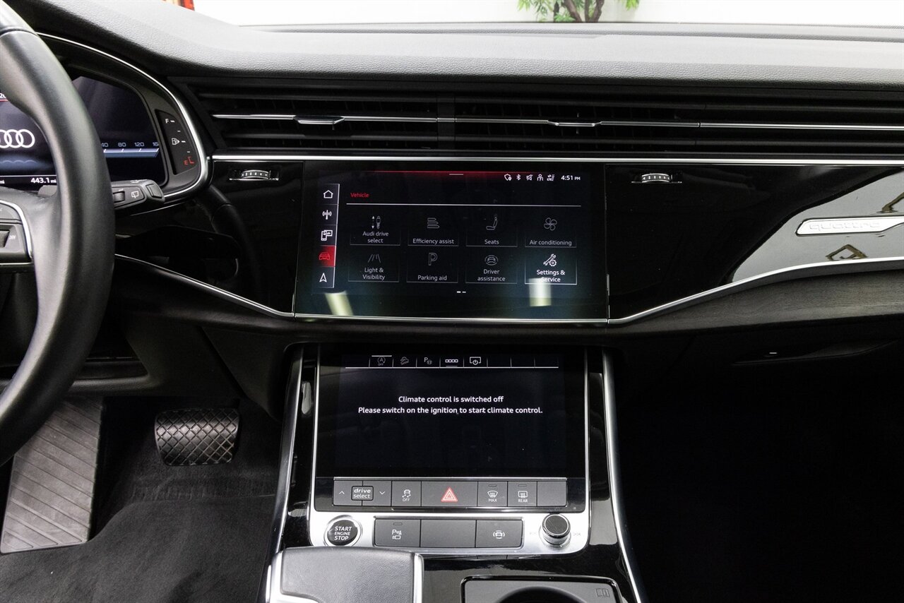 2022 Audi Q7 55 Premium quattro - Photo 18 - Concord, CA 94520