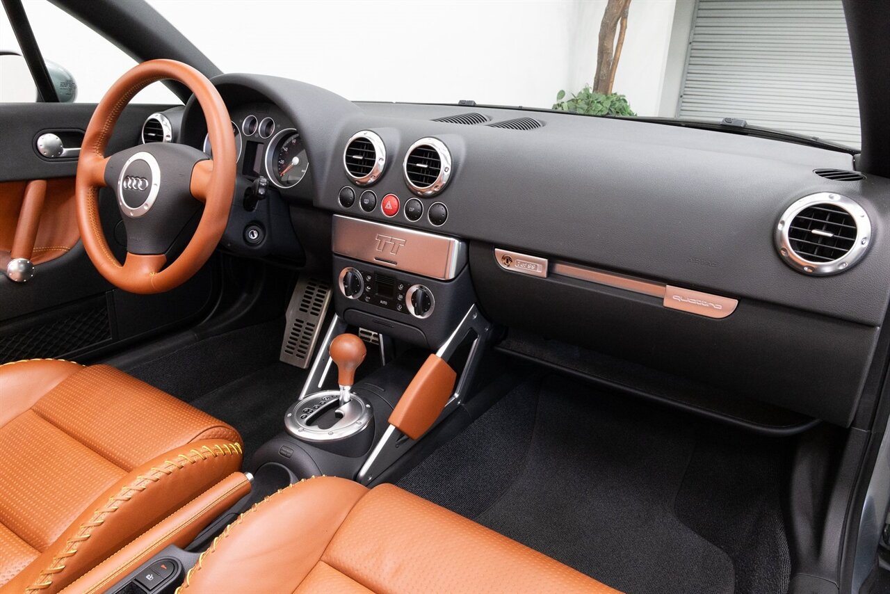2006 Audi TT 3.2L Roadster quattro Special Edition - Photo 12 - Concord, CA 94520