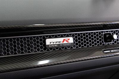 2025 Honda Civic Type R   - Photo 23 - Concord, CA 94520