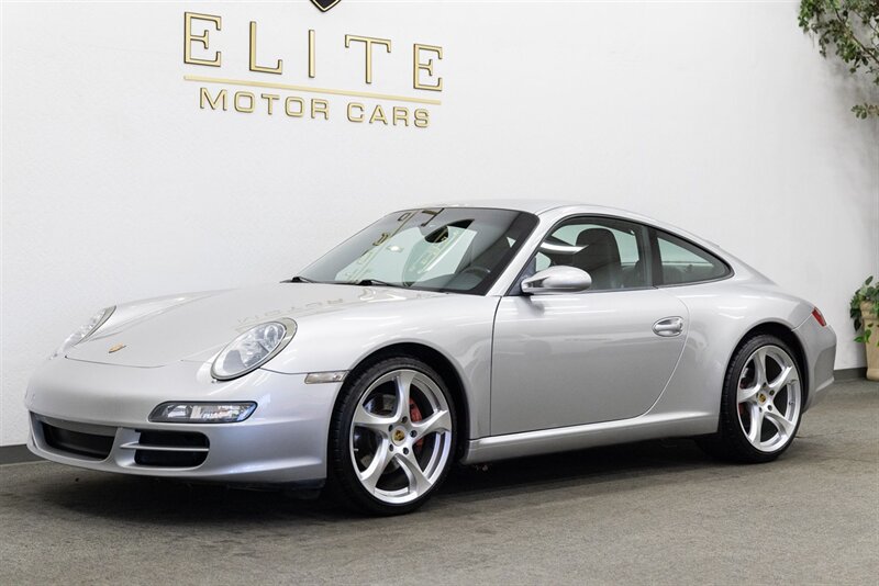 2005 Porsche 911 Carrera  