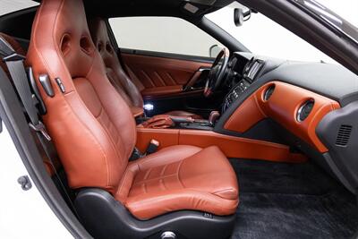 2016 Nissan GT-R Premium - Photo 14 - Concord, CA 94520