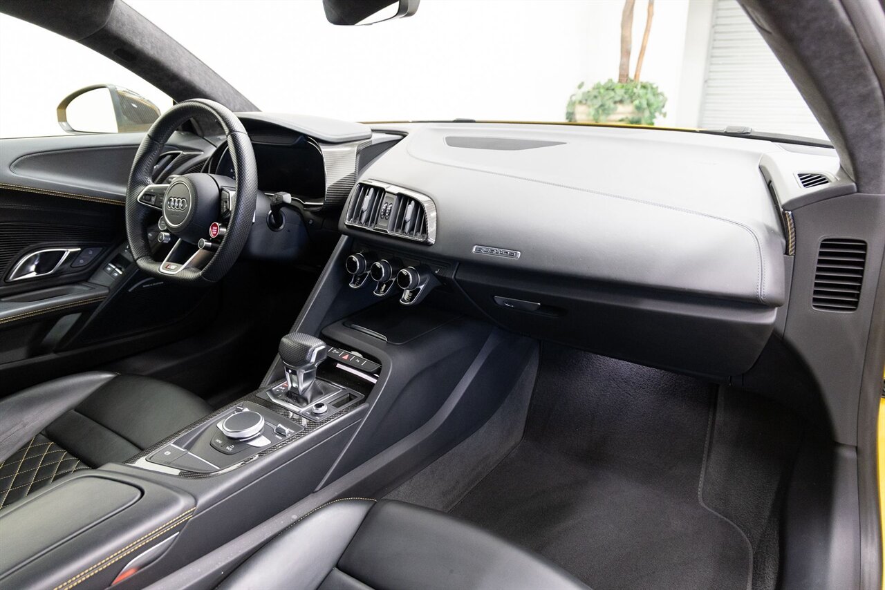 2018 Audi R8 5.2 Plus quattro - Photo 11 - Concord, CA 94520