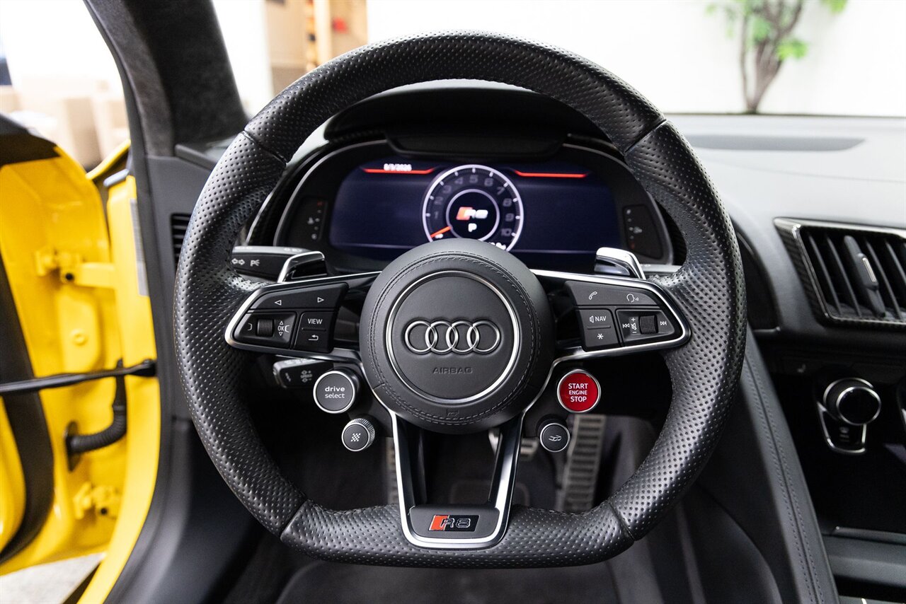 2018 Audi R8 5.2 Plus quattro - Photo 13 - Concord, CA 94520