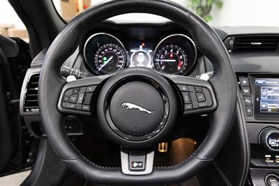 2016 Jaguar F-TYPE R   - Photo 14 - Concord, CA 94520