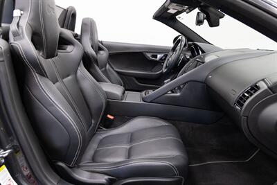 2016 Jaguar F-TYPE R   - Photo 13 - Concord, CA 94520
