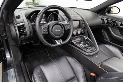 2016 Jaguar F-TYPE R   - Photo 6 - Concord, CA 94520