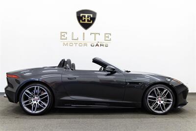 2016 Jaguar F-TYPE R   - Photo 9 - Concord, CA 94520