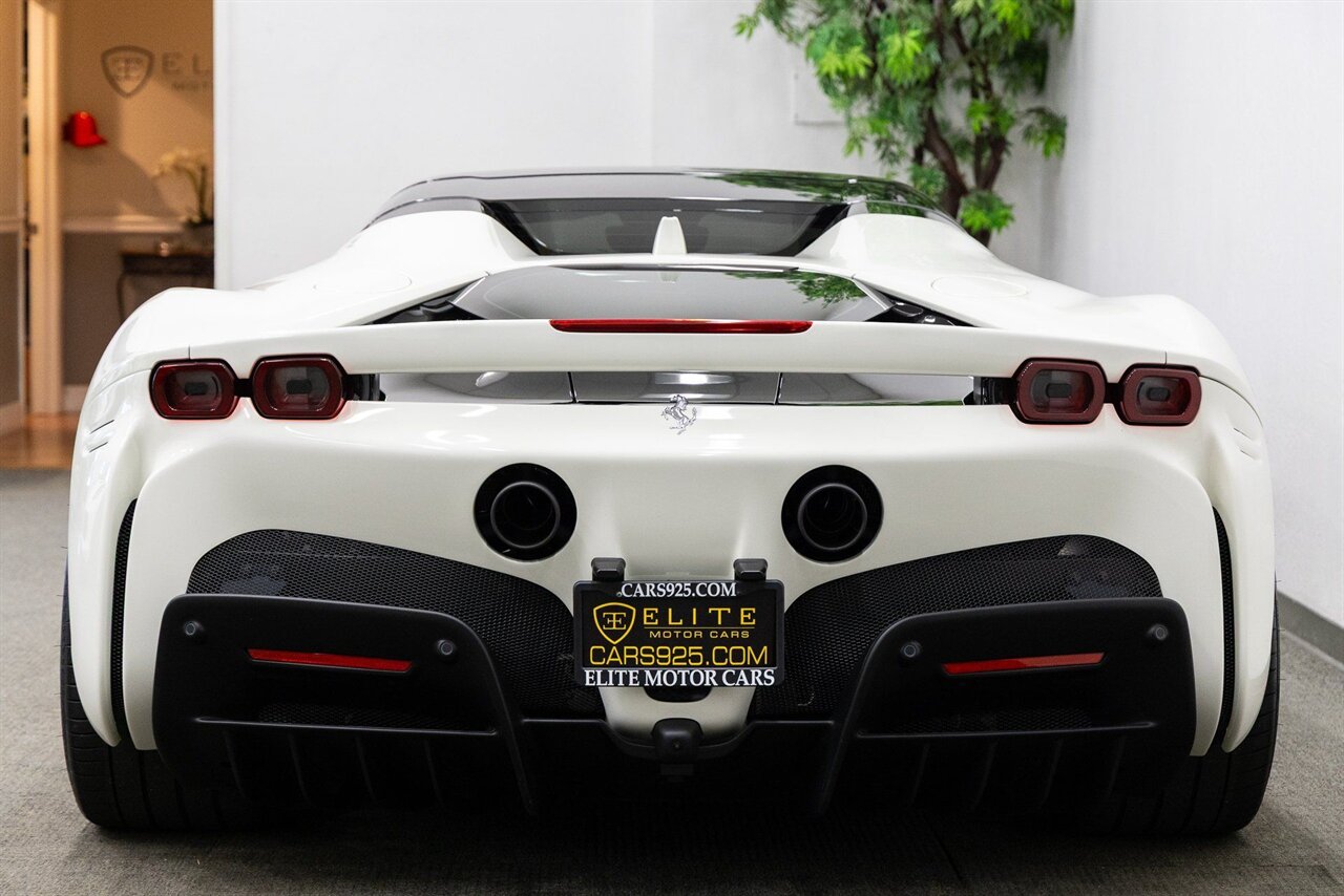 2024 Ferrari SF90 Spider - Photo 26 - Concord, CA 94520
