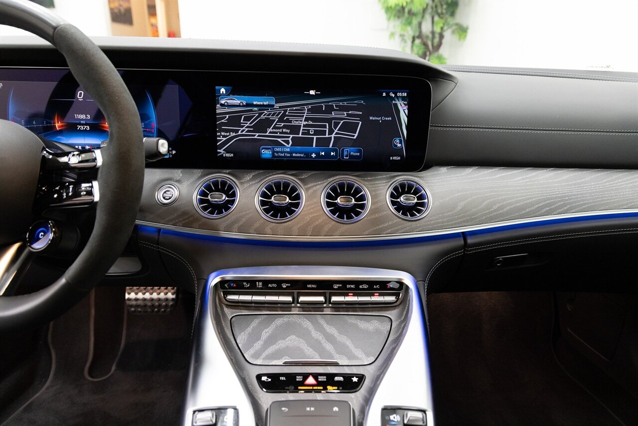 2024 Mercedes-Benz AMG GT Base 4MATIC® - Photo 18 - Concord, CA 94520