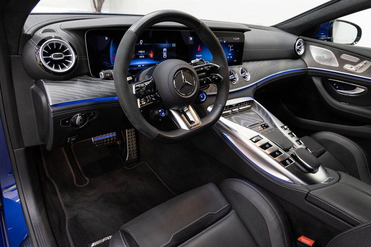 2024 Mercedes-Benz AMG GT Base 4MATIC® - Photo 6 - Concord, CA 94520