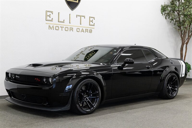 2023 Dodge Challenger R/T Scat Pack Widebody  