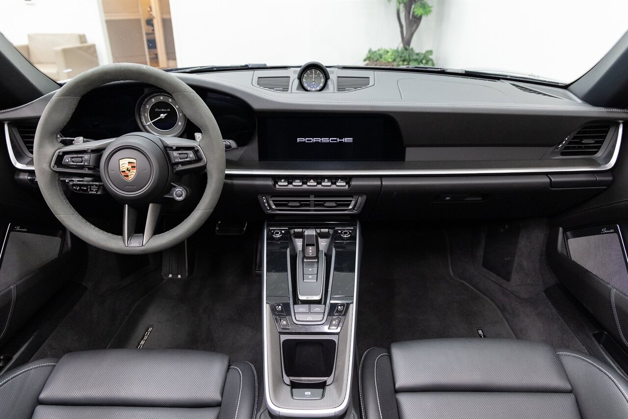 2024 Porsche 911 Turbo S - Photo 5 - Concord, CA 94520