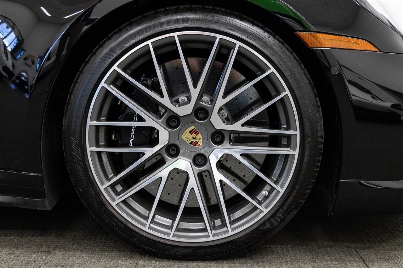 2024 Porsche 911 Turbo S - Photo 25 - Concord, CA 94520