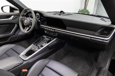 2024 Porsche 911 Turbo S   - Photo 18 - Concord, CA 94520