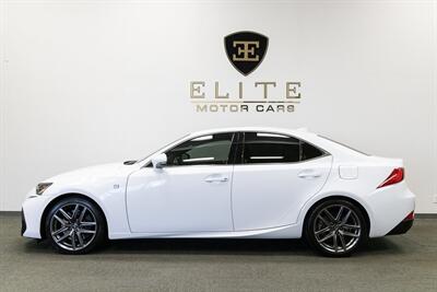 2020 Lexus IS 300 300   - Photo 2 - Concord, CA 94520