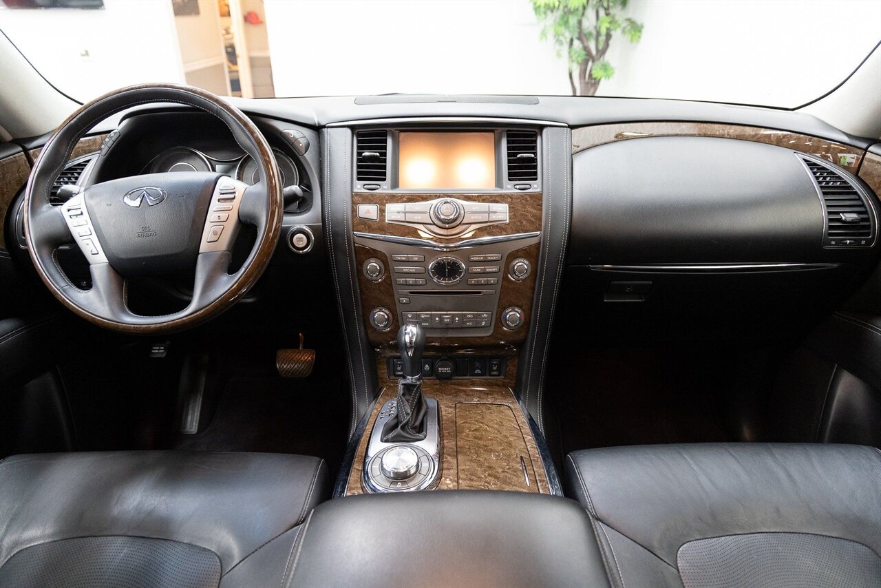 2017 INFINITI QX80 - Photo 5 - Concord, CA 94520