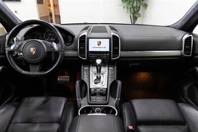 2011 Porsche Cayenne Turbo   - Photo 5 - Concord, CA 94520
