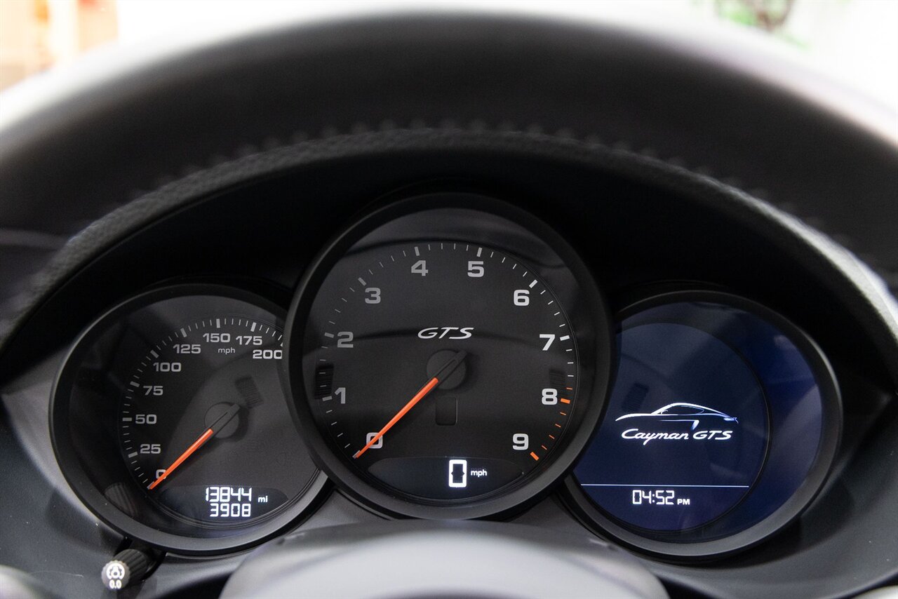 2021 Porsche 718 Cayman GTS - Photo 14 - Concord, CA 94520