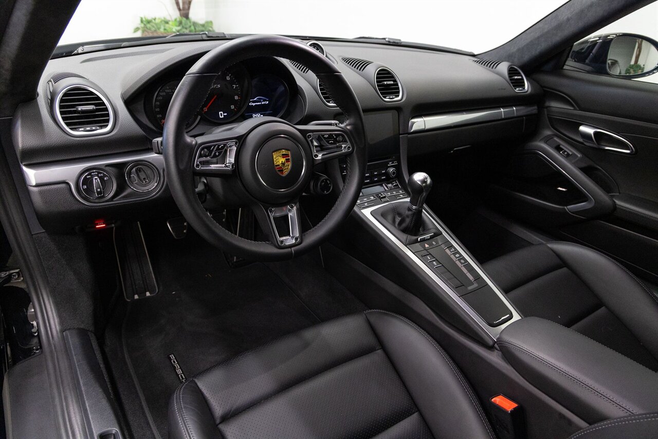 2021 Porsche 718 Cayman GTS - Photo 5 - Concord, CA 94520