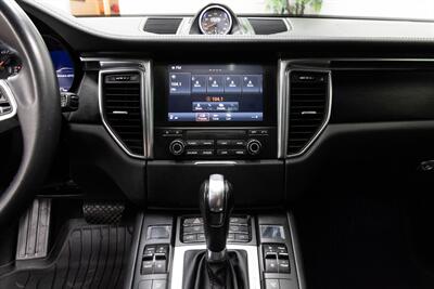 2017 Porsche Macan GTS   - Photo 18 - Concord, CA 94520